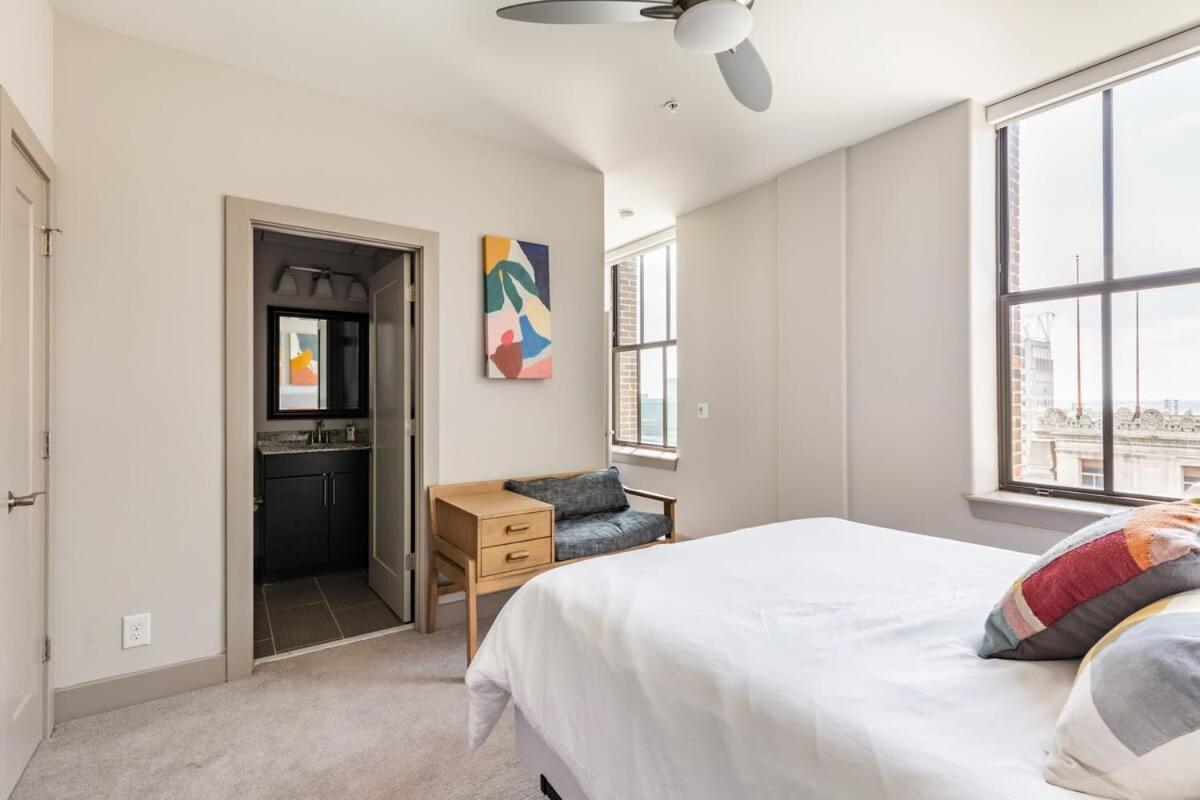 Apartment 2br Luxury With Rooftop Deck & Pool *